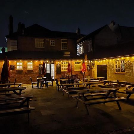 Gillygate Bar And Rooms York Buitenkant foto