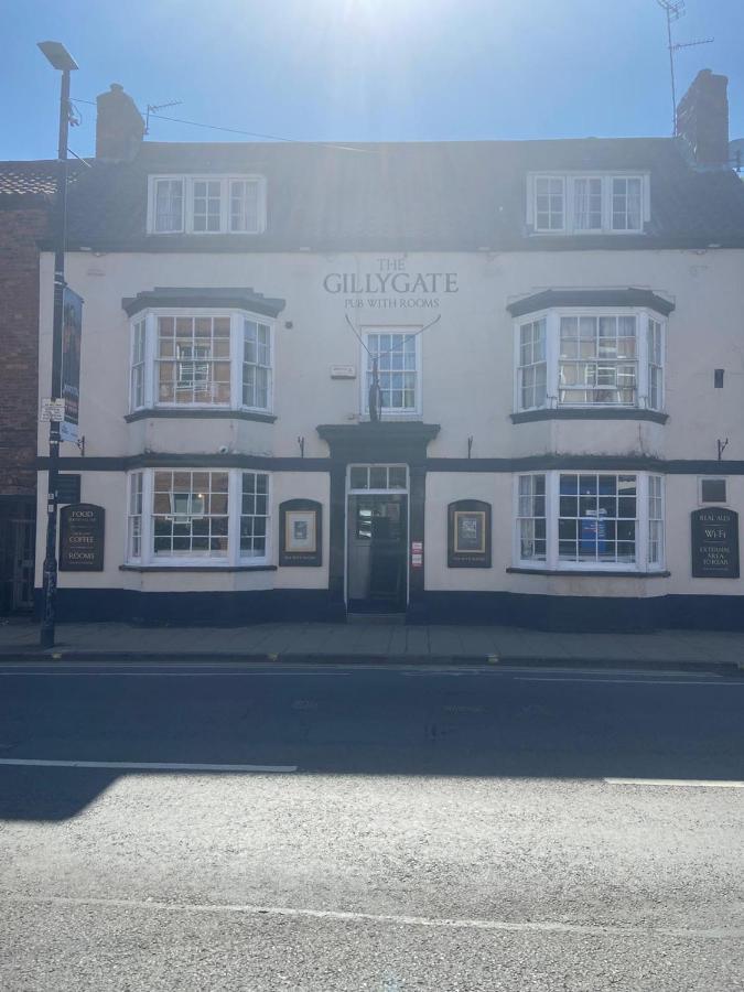 Gillygate Bar And Rooms York Buitenkant foto